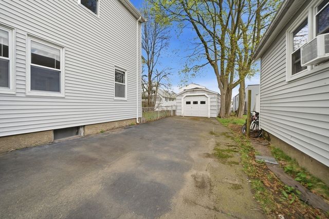 19 Lebanon St, Quincy, MA 02169