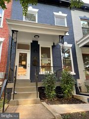 415 11TH ST NE, Washington, DC 20002