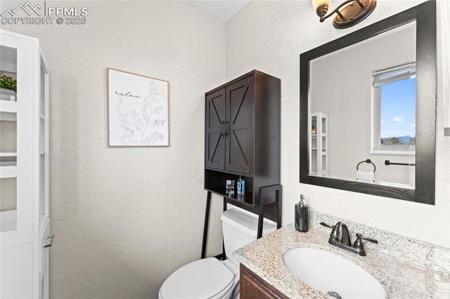 1730 Hathaway Drive, Colorado Springs, CO 80915