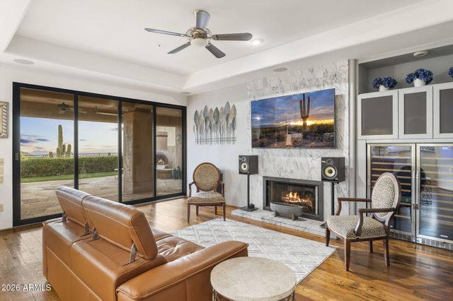 11189 E JUAN TABO Road, Scottsdale, AZ 85255