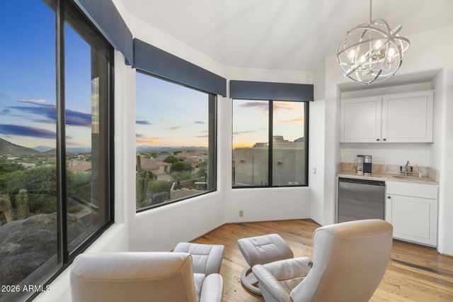 11189 E JUAN TABO Road, Scottsdale, AZ 85255