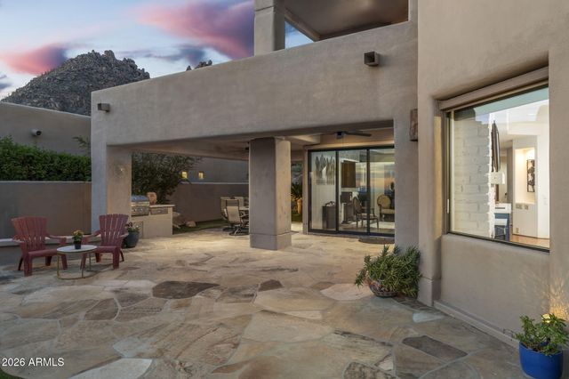 11189 E JUAN TABO Road, Scottsdale, AZ 85255