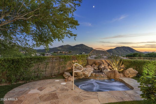 11189 E JUAN TABO Road, Scottsdale, AZ 85255