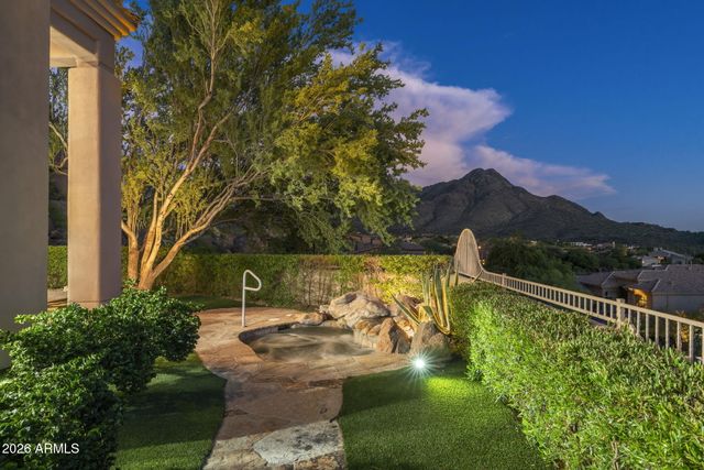 11189 E JUAN TABO Road, Scottsdale, AZ 85255