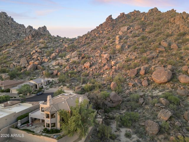 11189 E JUAN TABO Road, Scottsdale, AZ 85255