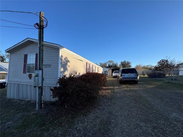 320 E 8TH STREET, Frostproof, FL 33843