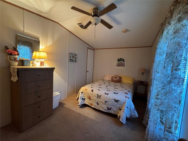 320 E 8TH STREET, Frostproof, FL 33843