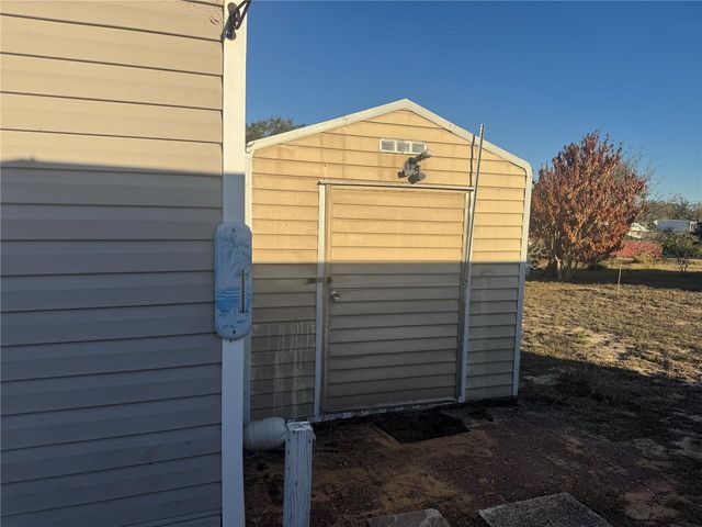 320 E 8TH STREET, Frostproof, FL 33843