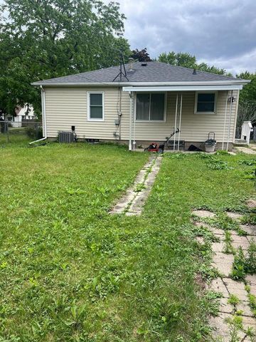 3438 9th AVENUE, Racine, WI 53402