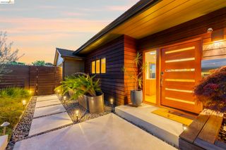 470 Spruce St, Berkeley, CA 94708