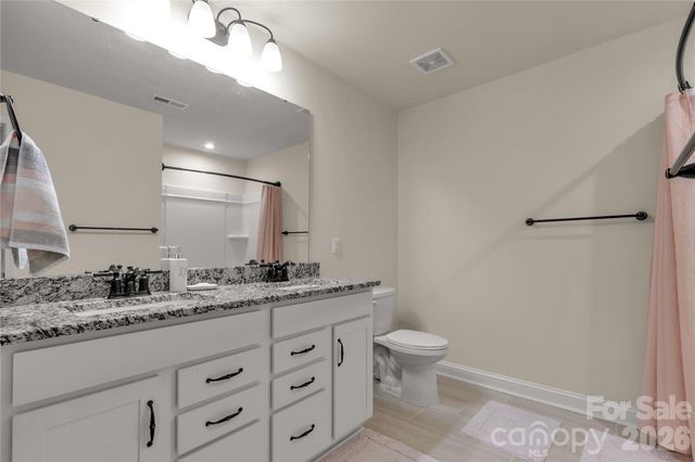 17010 Dogwood Creek Lane, Charlotte, NC 28278