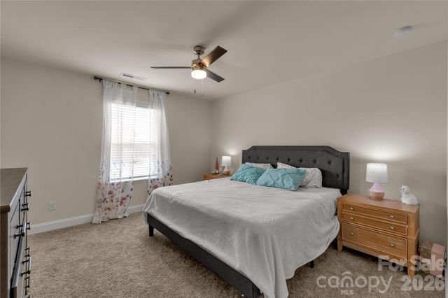 17010 Dogwood Creek Lane, Charlotte, NC 28278