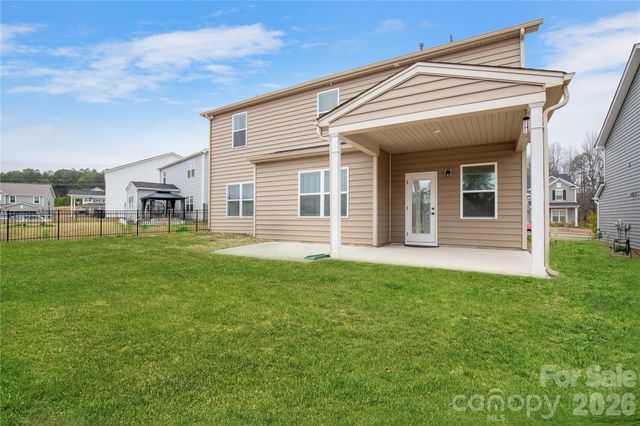 17010 Dogwood Creek Lane, Charlotte, NC 28278