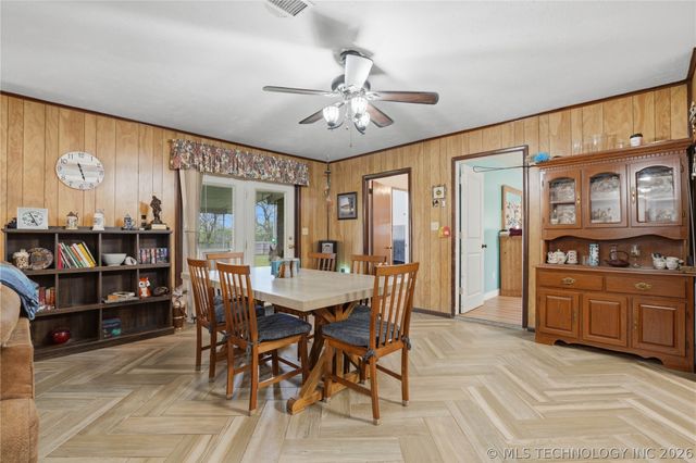 1707 N Maple Street, Sallisaw, OK 74955