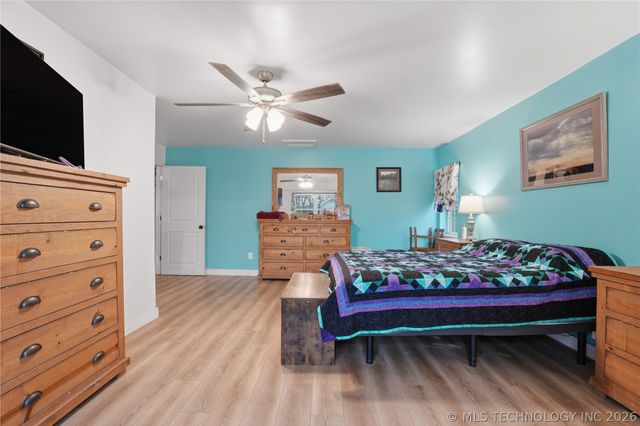 1707 N Maple Street, Sallisaw, OK 74955