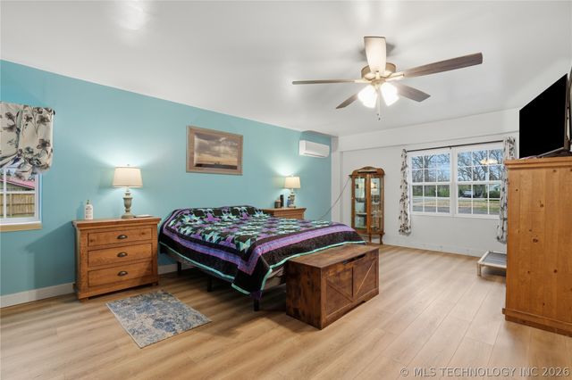 1707 N Maple Street, Sallisaw, OK 74955