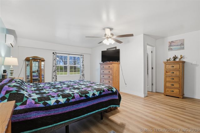 1707 N Maple Street, Sallisaw, OK 74955