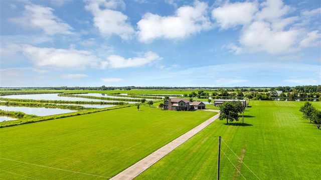 3232 Grand Marais, Jennings, LA 70546