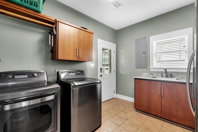 3232 Grand Marais, Jennings, LA 70546