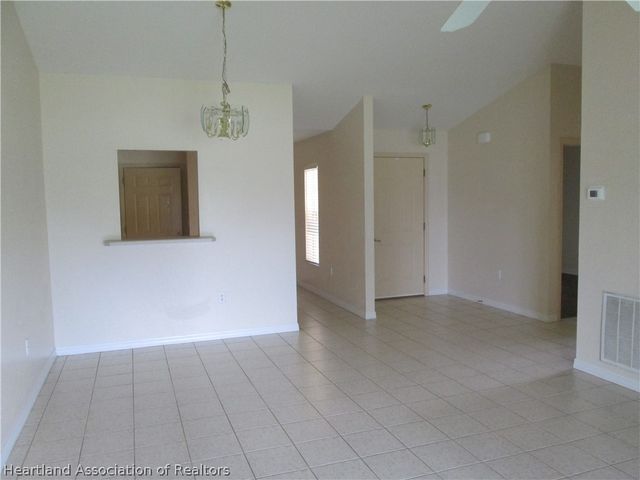 519 NW Washington Boulevard NW, Lake Placid, FL 33852