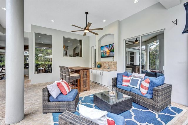 11809 SHIRE WYCLIFFE, Tampa, FL 33626