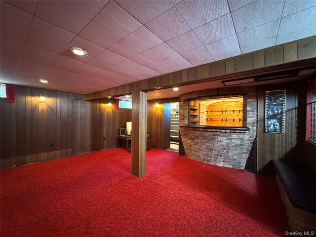 9 E Marie Street, Hudson, NY 12534