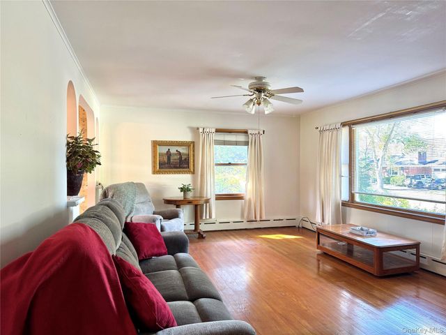 9 E Marie Street, Hudson, NY 12534