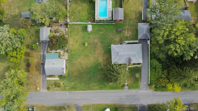 9 E Marie Street, Hudson, NY 12534