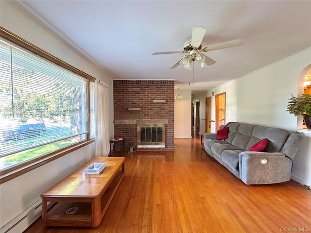 9 E Marie Street, Hudson, NY 12534