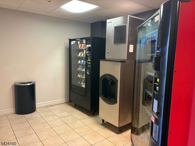 2 Chamonix Dr 213, Vernon Twp., NJ 07462