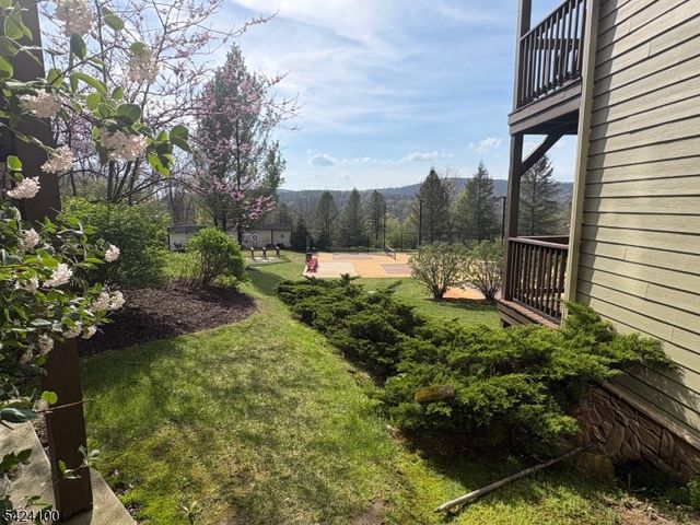 2 Chamonix Dr 213, Vernon Twp., NJ 07462