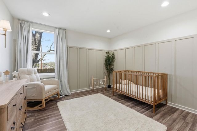 105 Willow DR, Flatonia, TX 78941