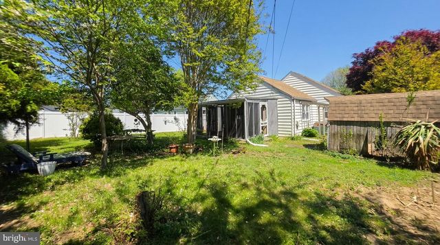 14 BOSTON PL, New Castle, DE 19720