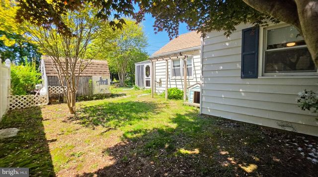 14 BOSTON PL, New Castle, DE 19720
