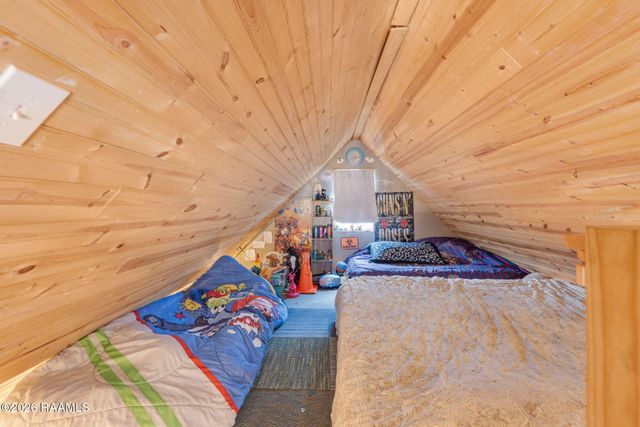 1046 Landrich Lane, Broussard, LA 70518