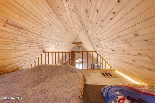 1046 Landrich Lane, Broussard, LA 70518