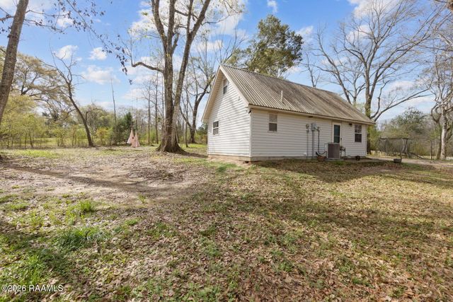 1046 Landrich Lane, Broussard, LA 70518