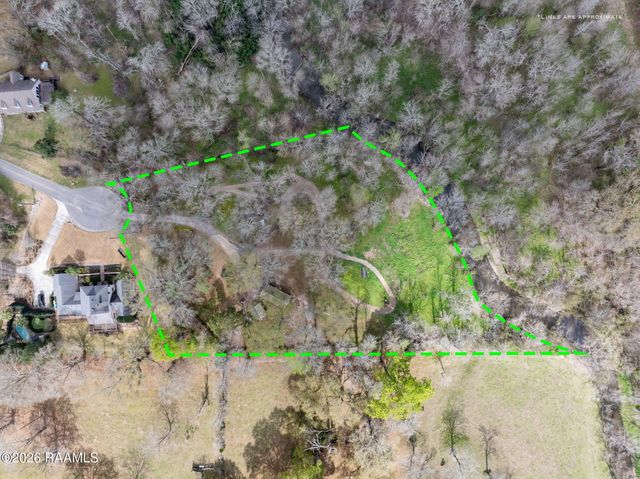 1046 Landrich Lane, Broussard, LA 70518