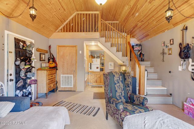 1046 Landrich Lane, Broussard, LA 70518