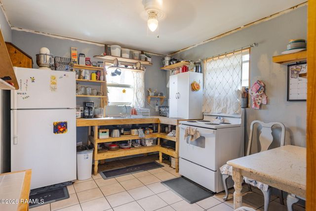 1046 Landrich Lane, Broussard, LA 70518