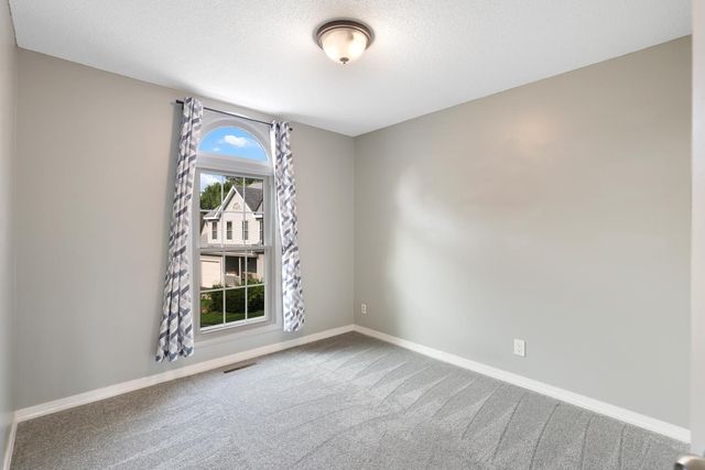 8607 Shiloh Court, Eden Prairie, MN 55347