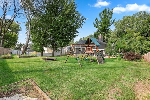 8607 Shiloh Court, Eden Prairie, MN 55347