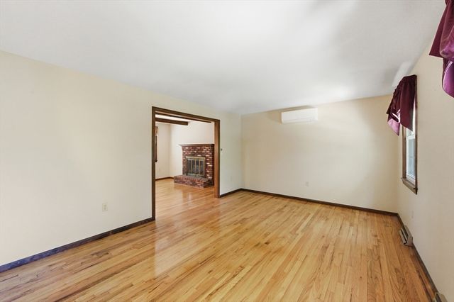 24 Novak Circle, Dracut, MA 01826