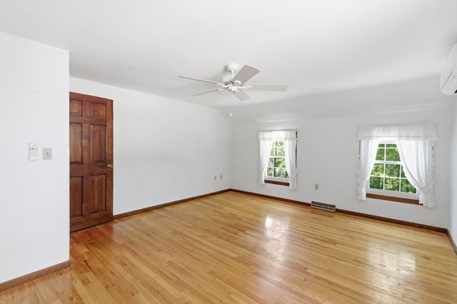 24 Novak Circle, Dracut, MA 01826