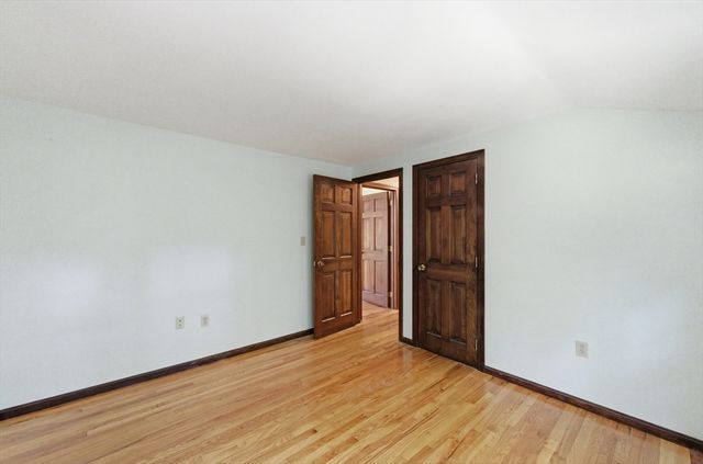 24 Novak Circle, Dracut, MA 01826