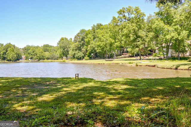 35 Ashford Lane, Sharpsburg, GA 30277