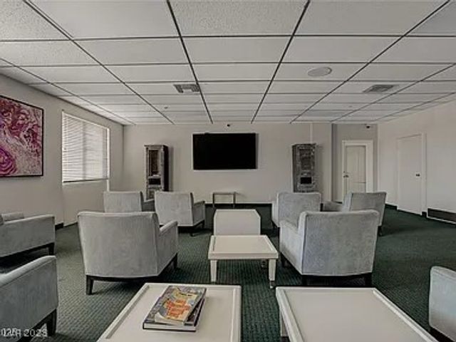 3930 University Center Drive 806, Las Vegas, NV 89119