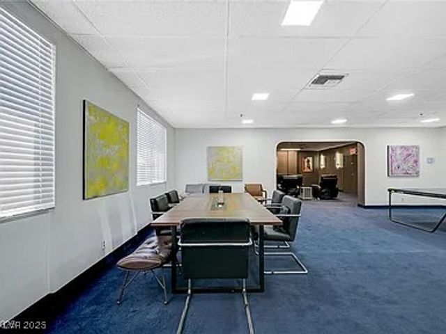 3930 University Center Drive 806, Las Vegas, NV 89119