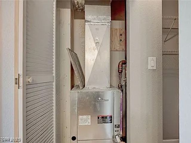 3930 University Center Drive 806, Las Vegas, NV 89119