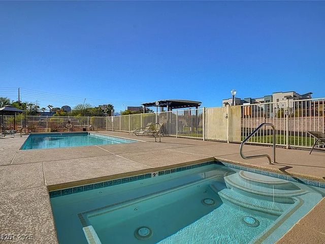 3930 University Center Drive 806, Las Vegas, NV 89119